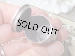 画像10: 【ノートルダム頭文字蓋】【フルールドリス文様ケース】【ロザリオとセット】フランス・アンティーク＆ヴィンテージ聖品