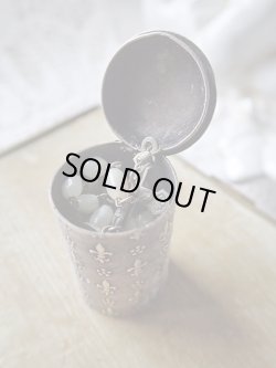 画像12: 【ノートルダム頭文字蓋】【フルールドリス文様ケース】【ロザリオとセット】フランス・アンティーク＆ヴィンテージ聖品