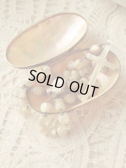 画像7: 【マザーオブパール中珠と飾り冠つき大珠】【立体センターメダイ聖母とイエスの御心】フランス・アンティーク＆ヴィンテージロザリオ