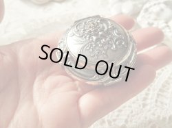 画像13: 【ミラー付きロカイユ装飾ピルケース】フランス・アンティーク＆ヴィンテージ品