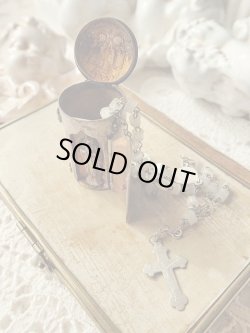 画像2: 【隠し扉聖像付ケース】【ノートルダム頭文字蓋フルールドリス文様】【ロザリオとセット】フランス・アンティーク＆ヴィンテージ聖品