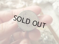 画像13: 【隠し扉聖像付ケース】【ノートルダム頭文字蓋フルールドリス文様】【ロザリオとセット】フランス・アンティーク＆ヴィンテージ聖品