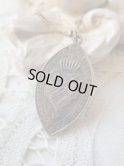 画像2: 【アルジェ（アルジェリア）ルルドの聖母司教区】【アルジェ紋章】【PENIN作】フランス・アンティーク＆ヴィンテージメダイ