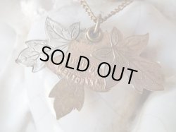 画像4: 【三枚スライドメダイ】【葡萄の葉とノートルダム頭文字ND】【1913年】フランス・アンティーク＆ヴィンテージメダイ