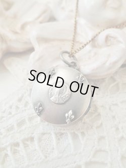 画像2: 【バチカン付フルールドリスと聖母ロザリオケース】フランス・アンティーク＆ヴィンテージ聖品