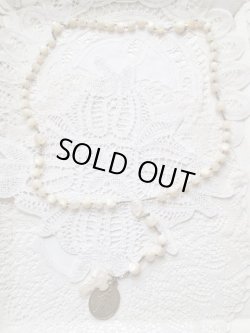 画像11: 【白蝶貝大珠】【白蝶貝レリーフ彫刻クロスと聖母無原罪の御宿り信心会メダイ】フランス・アンティーク＆ヴィンテージロザリオ