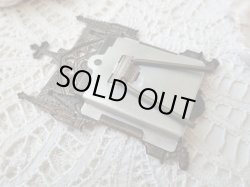 画像13: 【ゴシック聖堂ファサード風観音開き小祭壇スタンド】【イエスの御心聖母の御心】【ラゲの聖母】フランス・アンティーク＆ヴィンテージ聖品