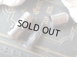 画像8: 【ミニ聖母像入りフルールドリス文様ネジ式ケース】【ルルドの聖母ND頭文字】フランス・アンティーク＆ヴィンテージ聖品