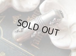 画像4: 【ミニ聖母像入りフルールドリス文様ネジ式ケース】【ルルドの聖母ND頭文字】フランス・アンティーク＆ヴィンテージ聖品