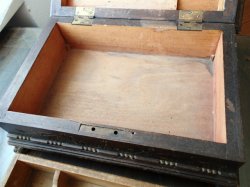 画像7: 【大型コレクション収納木製ボックス】【獣足とインタリオ彫刻】フランス・アンティーク＆ヴィンテージ品