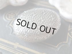 画像8: 【ノートルダム頭文字NDモノグラム】【三位一体クローバー柄ピルケース】フランス・アンティーク＆ヴィンテージ品