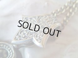 画像6: 【ブルターニュ紋章】【白蝶貝嵌め込み透かし細工ペンダントトップ】フランス・アンティーク＆ヴィンテージ品