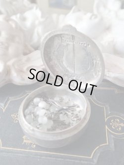 画像9: 【王冠と剣とフルールドリス】【ジャンヌダルク紋章】【ピルケース】フランス・アンティーク＆ヴィンテージ品