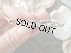 画像8: 【アンヌ・ド・ブルターニュ紋章王冠とエルミーヌ（白オコジョ）】【アラベスク透かし細工大判ペンダントトップ】フランス・アンティーク＆ヴィンテージ品