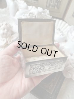 画像16: 【シャルル7世の戴冠式のジャンヌ・ダルク】【エッチングメタルジュエリーボックス】フランス・アンティーク＆ヴィンテージ品