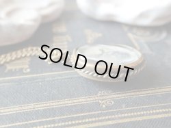 画像12: 【両面ガラス嵌め込みジェムメダイ】【聖テレーズと聖母子白黒写真風ミニご絵嵌め込み】フランス・アンティーク＆ヴィンテージメダイ