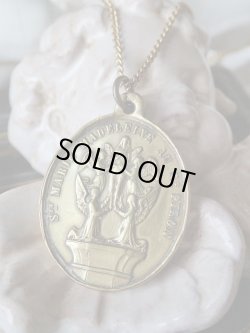 画像3: 【マグダラのマリア】【サントボームの洞窟】【4人の天使に天に運ばれるマグダラのマリア】【真鍮製】フランス・アンティーク＆ヴィンテージメダイ