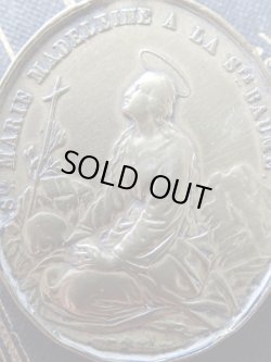 画像7: 【マグダラのマリア】【サントボームの洞窟】【4人の天使に天に運ばれるマグダラのマリア】【真鍮製】フランス・アンティーク＆ヴィンテージメダイ