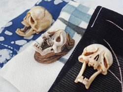 他の髑髏箸置きとの比較