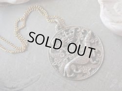 画像5: 【アンヌ・ド・ブルターニュ紋章王冠とエルミーヌ】【ヴォリューミー透かしペンダント】フランス・アンティーク＆ヴィンテージ品