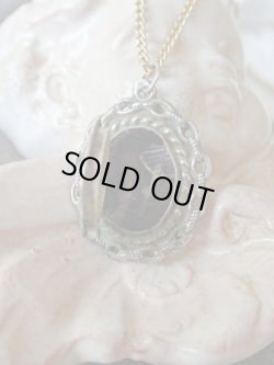 画像4: 【シルバー製チェーン風飾り枠ミニルリケール】【聖遺物】【ルルドの聖母とフルールドリス】フランス・アンティーク＆ヴィンテージ品