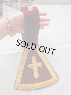 画像4: 【聖職者祭服関連品】【司祭が実際に使用していたマニプル・赤ベルベットと金】ドイツ・アンティーク＆ヴィンテージ聖品