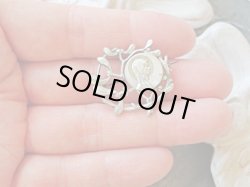 画像6: 【ヤドリギとルルドの聖母のブローチ】フランス・アンティーク＆ヴィンテージ品