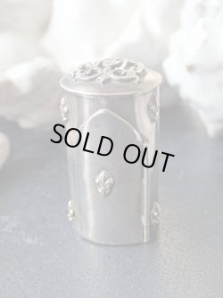 画像4: 【隠し扉聖像付ロザリオケース】【ノートルダム頭文字蓋フルールドリス文様】【ロザリオとセット】フランス・アンティーク＆ヴィンテージ聖品