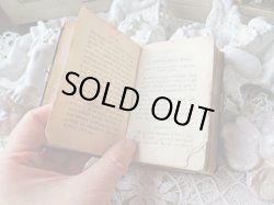 画像18: 【黒革と象牙風セルロイド装丁】【ラファエロ小椅子の聖母】【1880年】イタリア・アンティーク＆ヴィンテージ聖品