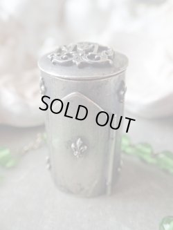 画像4: 【隠し扉聖像付ロザリオケース】【ノートルダム頭文字蓋フルールドリス文様】【ロザリオとセット】フランス・アンティーク＆ヴィンテージ聖品