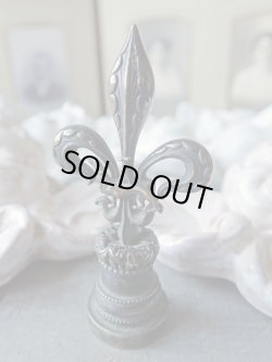 画像8: （仮出品ページ）フルールドリスとエルミーヌのシーリングスタンプ