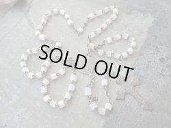 画像11: 【ルルドの聖母】【聖母レリーフ蓋】【フルールドリス文様ケース】【ロザリオとセット】フランス・アンティーク＆ヴィンテージ聖品