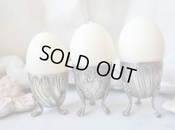 他のエッグスタンドと比較