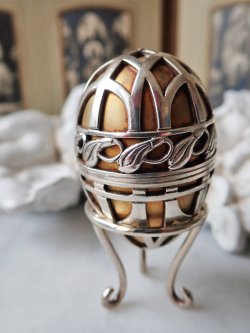 画像3: 【1978年】【透かし枠はめ込み2層構造101/500】【SV925×K24GP】【セント・ジェームス・ハウス・カンパニー】イギリス・ヴィンテージイースターエッグ