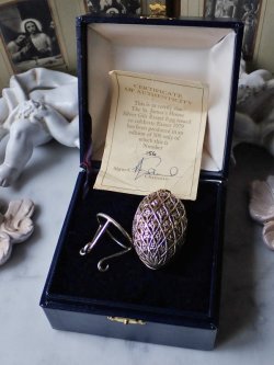 画像17: 【1979年】【教会シリーズTewkesbury Abbey156/500】【SV925×K24GP】【セント・ジェームス・ハウス・カンパニー】イギリス・ヴィンテージイースターエッグ