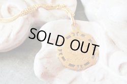 画像4: 【K18イエローゴールドメダイ】【透かし枠に聖母】【1942年】【1.2g】フランス・アンティーク＆ヴィンテージメダイ