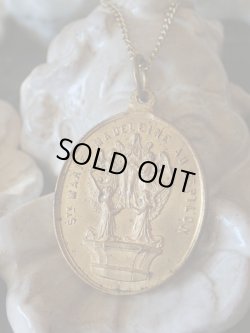 画像9: 【マグダラのマリア】【サントボームの洞窟】【4人の天使に天に運ばれるマグダラのマリア】【真鍮製】フランス・アンティーク＆ヴィンテージメダイ