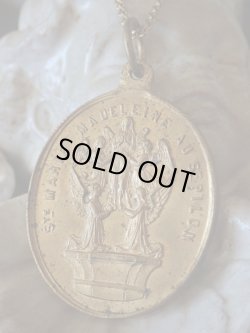 画像10: 【マグダラのマリア】【サントボームの洞窟】【4人の天使に天に運ばれるマグダラのマリア】【真鍮製】フランス・アンティーク＆ヴィンテージメダイ