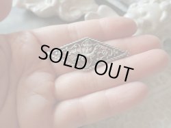 画像7: 【アンヌ・ド・ブルターニュ紋章エルミーヌ】【菱形透かしブローチ】フランス・アンティーク＆ヴィンテージ品