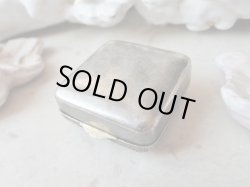 画像6: 【アンヌ・ド・ブルターニュ紋章エルミーヌとエルミーヌ・プラン】【プードリエール（パウダーケース）】フランス・アンティーク＆ヴィンテージ品