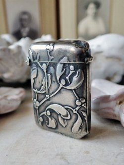 画像7: 【1900年代初期ヴェスタケース】【シルバー製】【ヤドリギ】フランス・アンティーク＆ヴィンテージ品