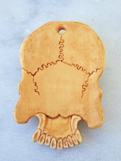 画像8: 【店主コレクション放出品2】髑髏ペンダントトップ/根付【象嵌目髑髏】牙製 髑髏作家服部・髑髏根付・提げ物・彫刻・その他髑髏作品