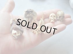 他の作品との大きさ比較