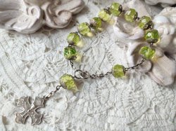 画像2: 【大粒ウランガラス珠の1連ロザリオブレスレット】【1900年代初頭】【総シルバーパーツ＆総花座付珠】フランス・アンティーク＆ヴィンテージロザリオ