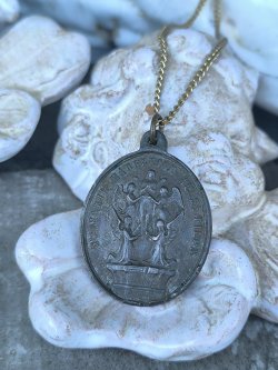 画像10: 【マグダラのマリア】【サントボームの洞窟】【4人の天使に天に運ばれるマグダラのマリア】フランス・アンティーク＆ヴィンテージメダイ