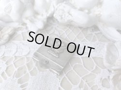 画像2: 【クロード・ド・フランス紋章矢の刺さった白鳥】【20世紀初頭マッチケース】フランス・アンティーク品