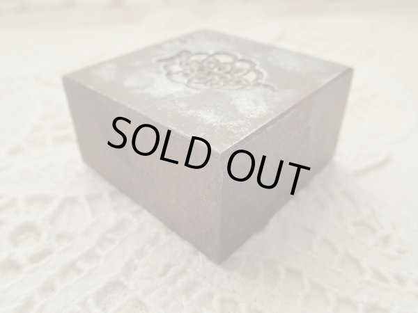 画像2: 【メダイの金型】【キリスト教に纏わるモチーフ1】ドイツ・アンティーク＆ヴィンテージ聖品 (2)