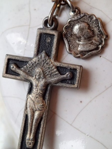 画像2: 【クロスとメダイのセットどれでも一律2500円】イタリア・アンティーク＆ヴィンテージクロス (2)