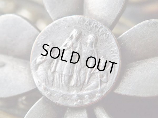 画像5: 【マグダラのマリア聖なるマリアたち】【クローバー型ブローチ】フランス・アンティーク＆ヴィンテージ聖品 (5)