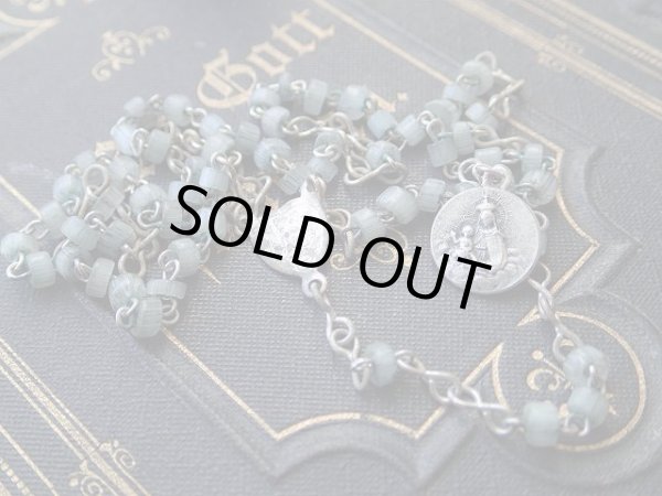 画像14: 【隠し扉聖像付ケース】【ノートルダム頭文字蓋フルールドリス文様】【ロザリオとセット】フランス・アンティーク＆ヴィンテージ聖品 (14)